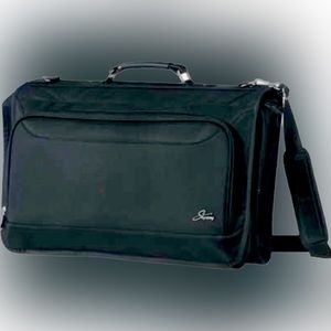 Skyway pre-loved carry on extremely well made for @travelescapades and travelers